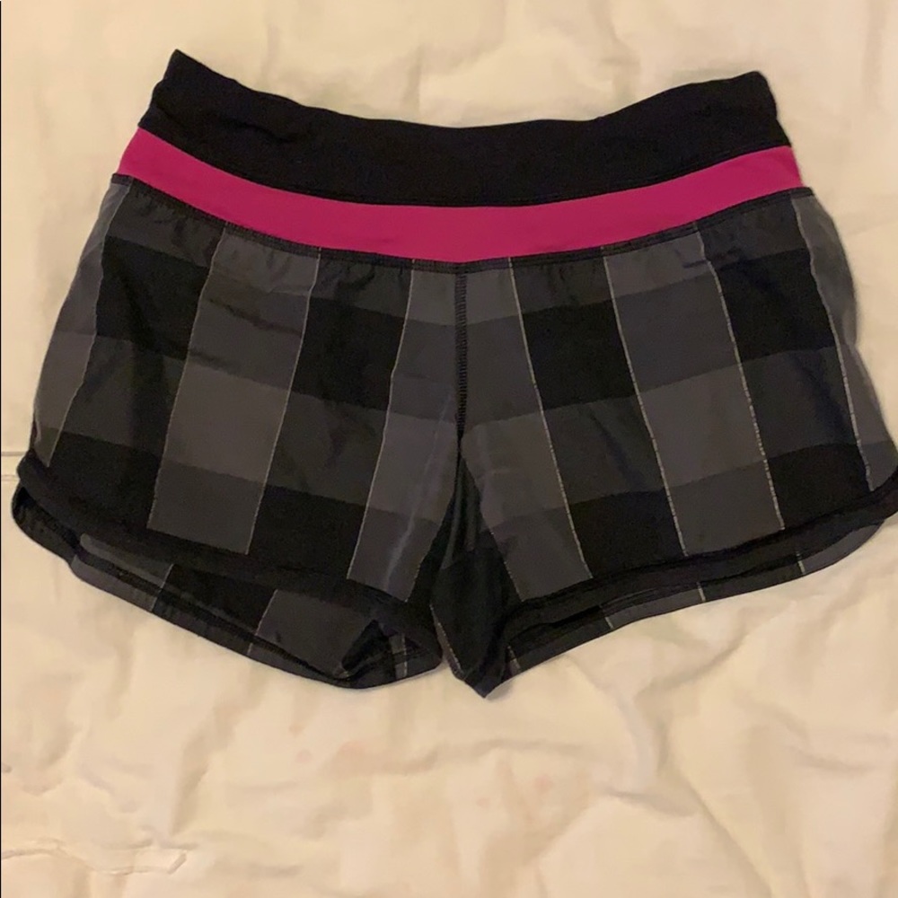 Lulu lemon speed up shorts